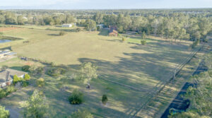 Oakville vineyard buy land development